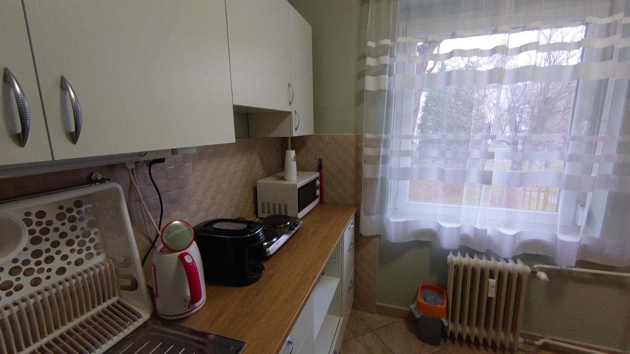 Korosi Apartman Lägenhet Pécs Exteriör bild